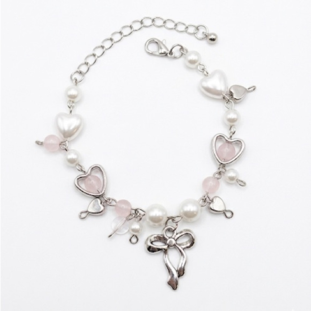 Elegant Silver and White Charm Bracelet - Picture 5 of 5